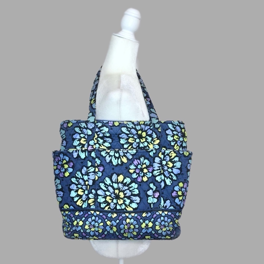 Vera Bradley Indigo Pop Blue Floral Large Quilted Tote Bag
